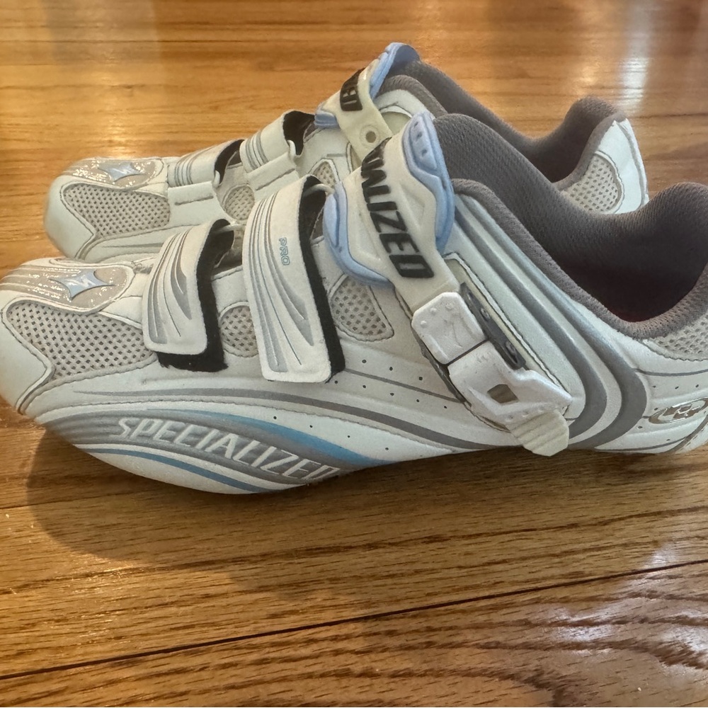 Specialized Body Geometry women’s Cycling Shoes - White and Blue